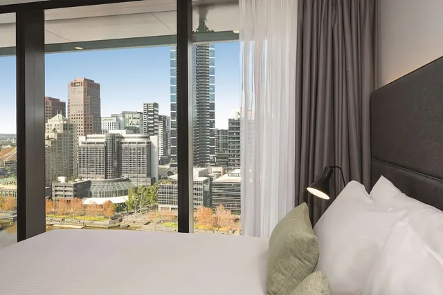 Yarra, Family, King and Twin Beds, River View، Vibe Hotel Melbourne 7/10