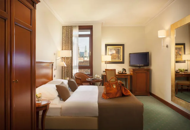 غرفة ديلوكس بسرير مزدوج، Best Western Premier Hotel Astoria 2/3