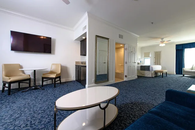جناح بريميير بشرفة، The Horton Grand Hotel 10/10