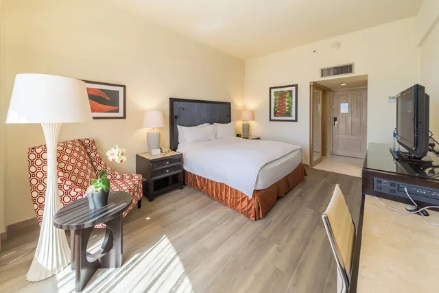 غرفة كلاسيكية بسرير كينج، InterContinental San Salvador-Metrocentro Mall 4/8