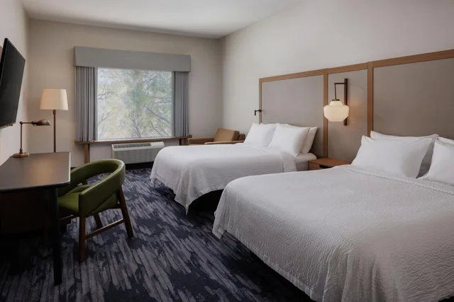 غرفة، Fairfield Inn And Suites Kelowna 1/9