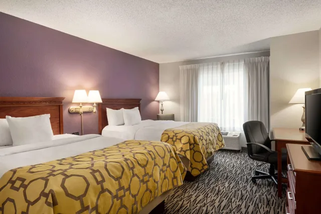 جناح استوديو، Baymont By Wyndham Springfield I-44 4/7
