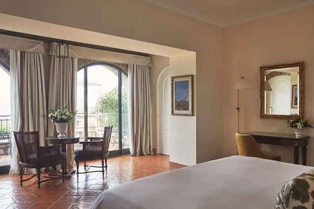 Deluxe, King Bed, Sea View, Balcony or Terrace، Grand Hotel Timeo A Belmond Hotel Taormina 1/7