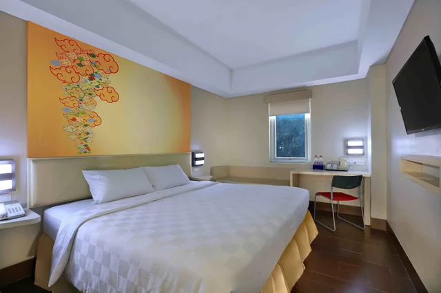 غرفة بزنس ديلوكس بسريرين منفصلين، Cordela Hotel Cirebon 1/3