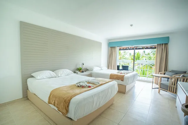 غرفة ديلوكس بسريرين كوين بإطلالة على الحديقة، Playa Blanca Beach Resort - All Inclusive 1/9