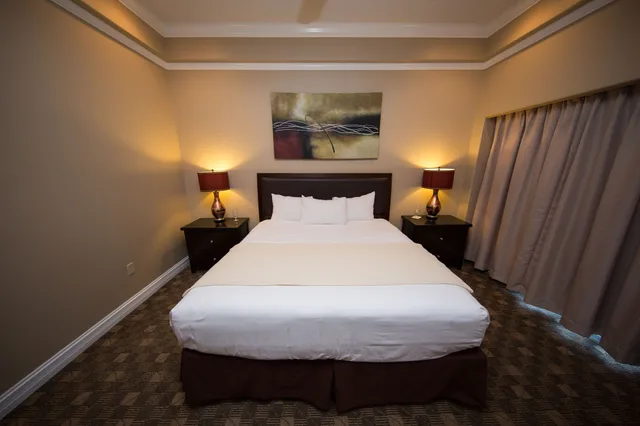 استوديو بسرير كينج، Camden On the Lake Resort Spa Yacht Club 1/5