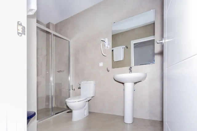 غرفة داخلية بسريرين منفصلين، Hotel Madrid 3/3