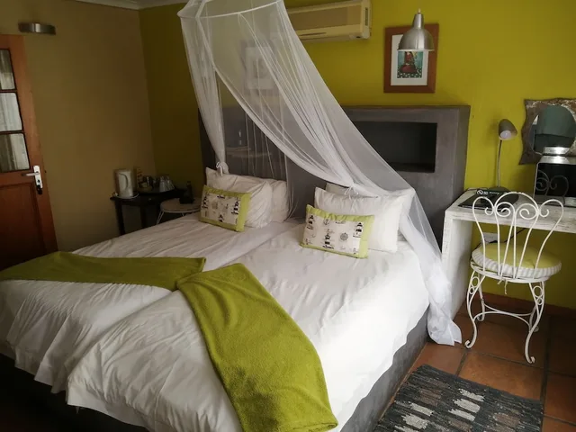 Standard, Double Bed, Blyde Mountain Country House 1/3