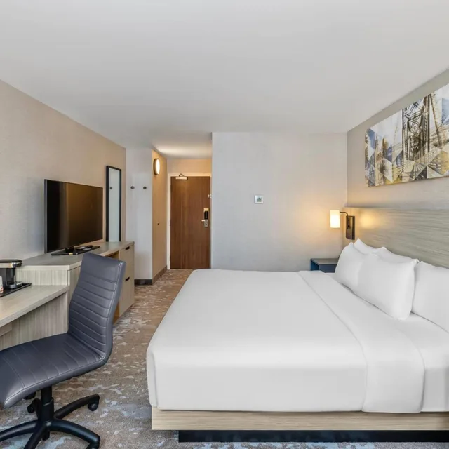 غرفة قياسية بسرير كينج، Comfort Inn Fredericton 5/10