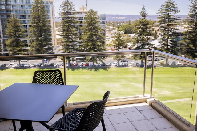 Oaks Glenelg Plaza Pier Suites، أديليد 61/82
