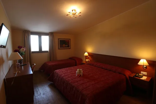 غرفة ثلاثية، Grand Hotel Stella Maris 5/10