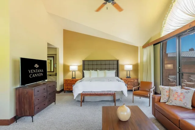 Room, Multiple Beds، Ventana Canyon Club and Lodge 2/4