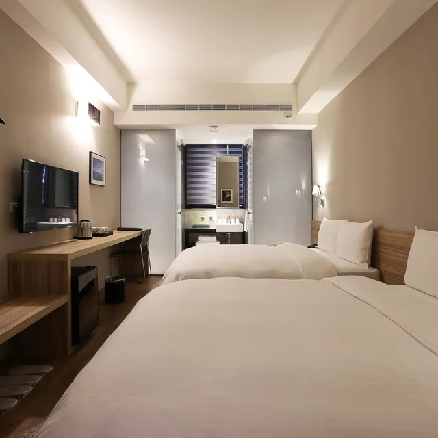 غرفة سوبيريور عائلية، Miller Inn 1/9