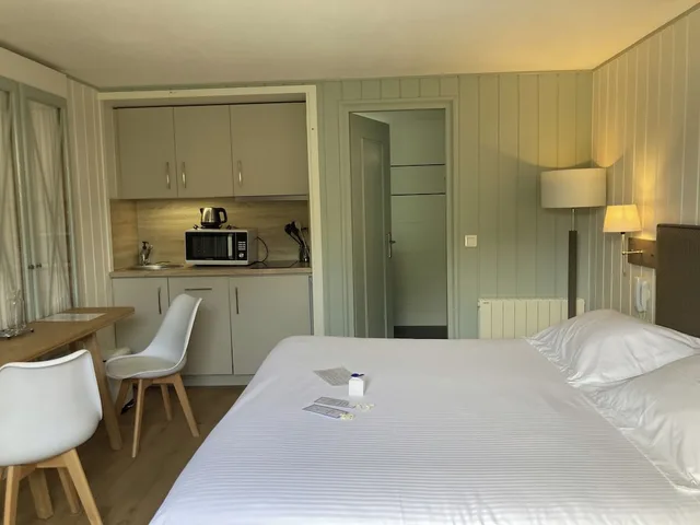 غرفة سوبيريور بسريرين منفصلين بمطبخ صغير، Hotel la Desirade 2/5