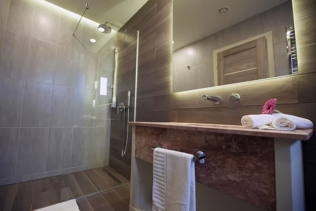 غرفة سوبيريور بسريرين منفصلين، Exclusive Hotel More 8/10