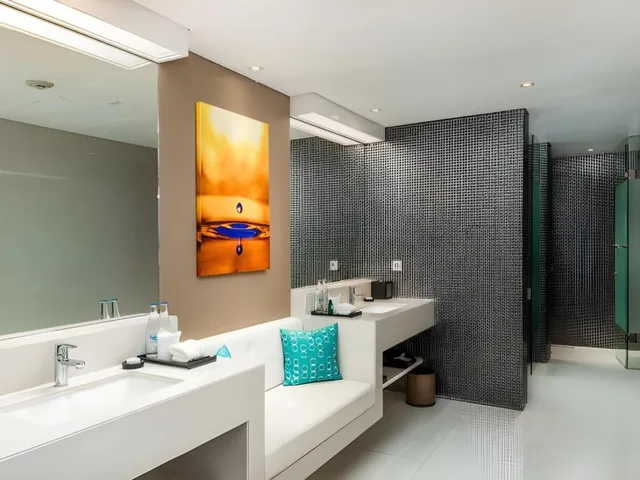 بنتهاوس بسرير كينج وسريرين منفصلين بإطلالة على البحر، Double-Six Luxury Hotel Seminyak 6/7