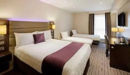 غرفة ثلاثية، Premier Inn London Bank - Tower 1/2