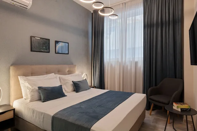 Semi Basement, Comfort, Double Bed, Sofa، Trendy by Athens Prime Hotels 1/2