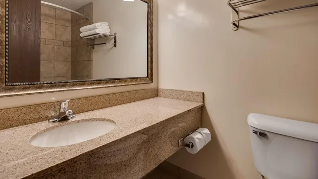 غرفة قياسية، Best Western Angus Inn 8/9