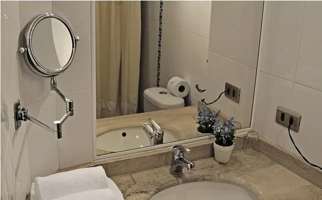 Superior, Street View، Hotel Montecarlo 3/4