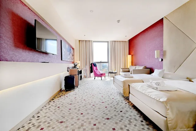 غرفة قياسية بسرير كوين، Hotel Rzeszaw 3/6