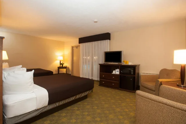جناح عائلي بغرفة نوم واحدة، Travelodge Hotel by Wyndham Saskatoon 5/10