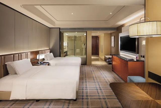 Deluxe, Twin Beds, with View, Hilton Fuzhou 1/7