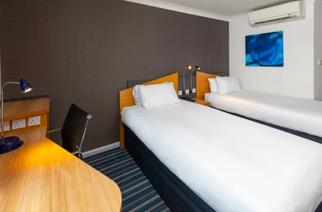 غرفة بسريرين منفصلين، Holiday Inn Express Birmingham - Snow Hill 3/3
