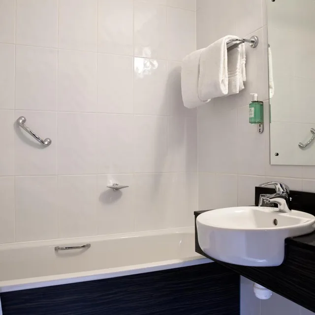 غرفة قياسية بسرير مزدوج أو سريرين منفصلين، Leonardo Hotel Cork 9/9