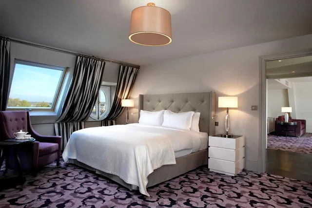 Palace, 5 Star, Suite, King Bed, Castle View، Waldorf Astoria Versailles Trianon Palace 1/3