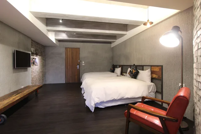 غرفة قياسية رباعية بسريرين مزدوجين، Mz1090 B&B 2/3