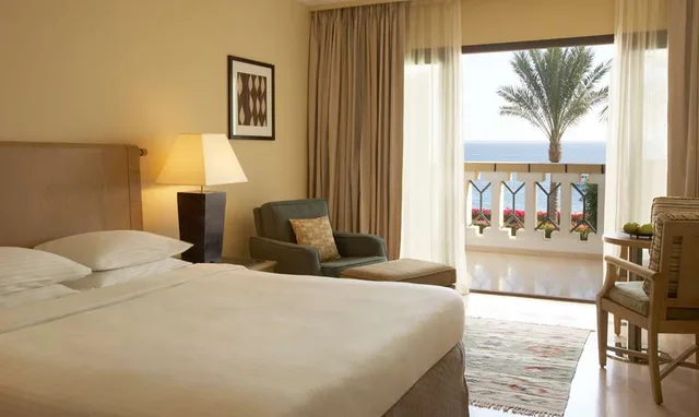 Room, Double Bed, Sea Front, Park Regency Sharm El Sheikh 1/2