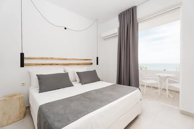 غرفة كلاسيكية بسرير مزدوج بإطلالة على البحر، Petradi Beach Lounge Hotel 2/8