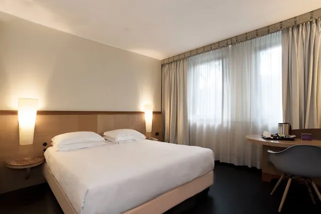 غرفة سوبيريور بسرير مزدوج، Mercure Roma West 8/10