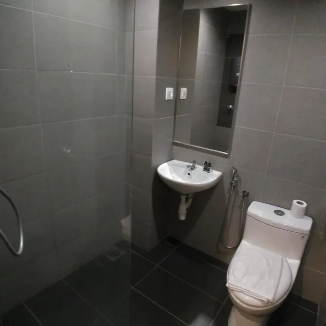 Deluxe, Queen Bed, No Window، Hotel Westree Kl Sentral 4/6