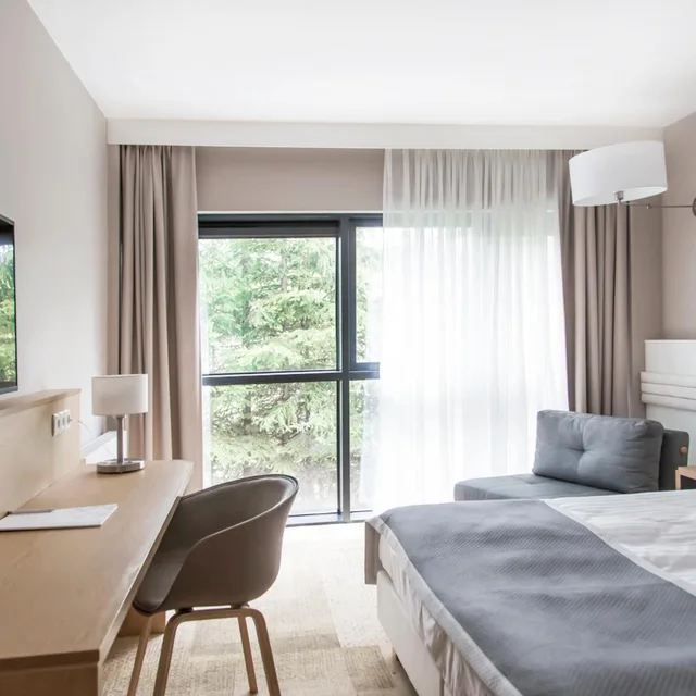 غرفة بسرير مزدوج أو سريرين منفصلين، Hotel Platan 2/10