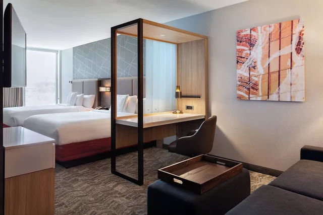 جناح ركني بسريرين كوين، Springhill Suites Orlando At Millenia 1/1