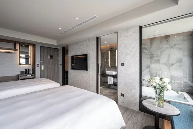 Deluxe, Executive, Family, Ocean View, Building، Lakeshore Hotel Hualien Taroko 1/5