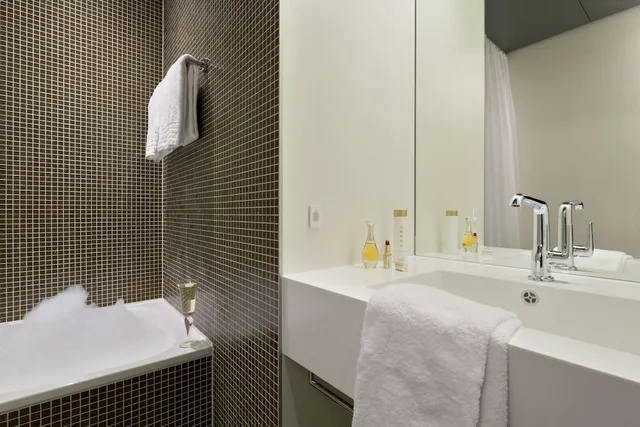 غرفة بزنس مفردة بسرير مزدوج، Trafo Hotel 8/10