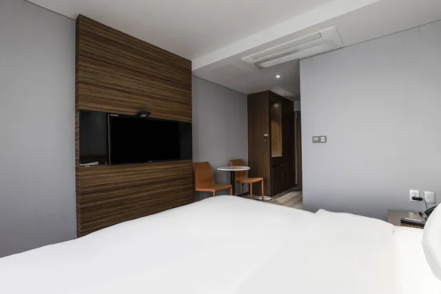 غرفة ديلوكس بسرير كينج بإطلالة على البحر، Western Grace Hotel 10/10