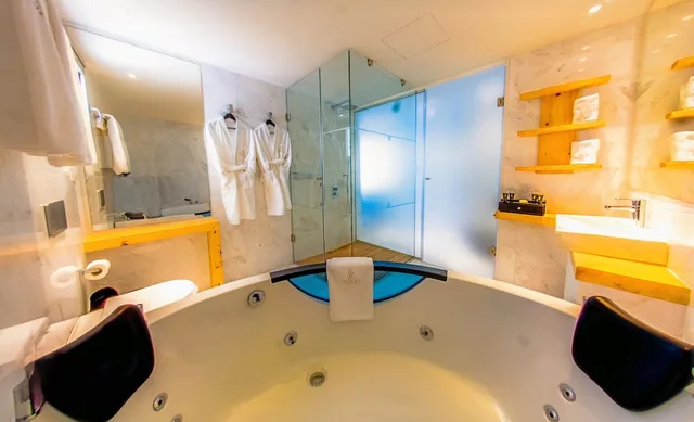 جناح جونيور تنفيذي بسرير كينج بإطلالة على البحر بشرفة، The Ciao Stelio Deluxe Hotel - Adults Only 2/5