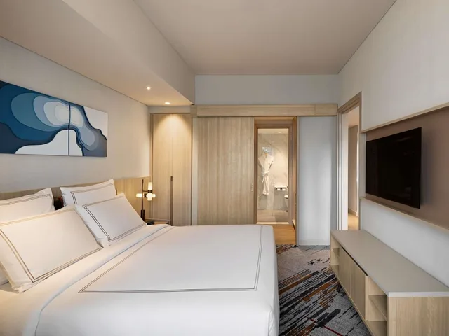 3 Bedrooms, Swiss Advantage, Apartment, 3 Queen Beds, Swissotel Living Jakarta Mega Kuningan 1/8