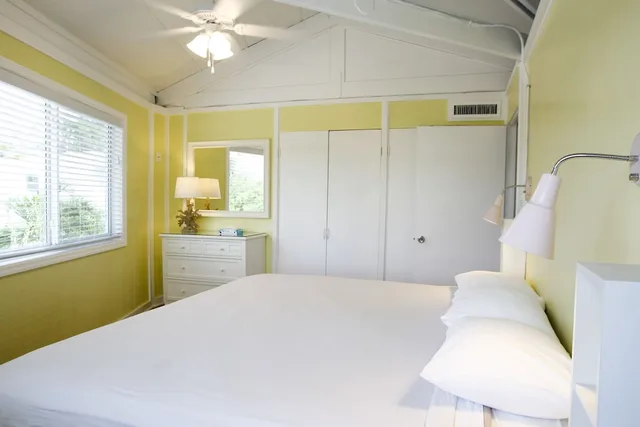 شقة سكنية بسريرين منفصلين وسرير كينج مع أريكة، Topsider Resort 2/3