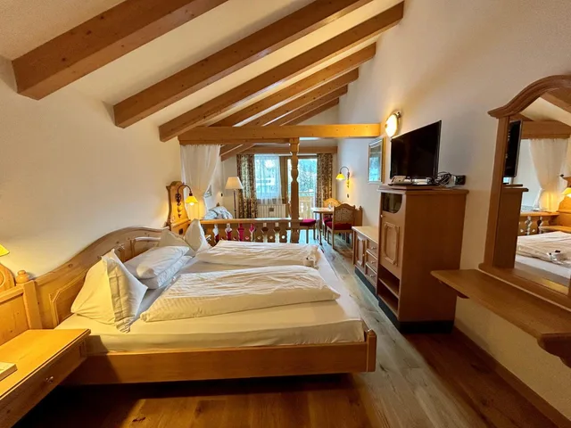 غرفة كومفورت بسرير مزدوج، Hotel Cesa Tyrol 3/8