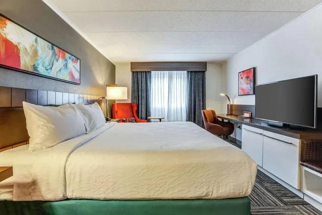 standard, Hilton Garden Inn Boston Waltham 2/4