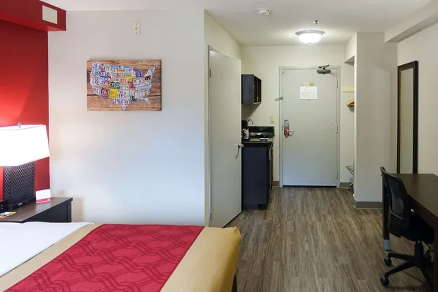 غرفة بسرير كينج، Brisa Pacifica Hotel Encinitas 2/4