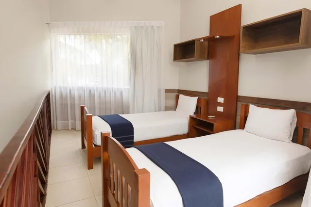 غرفة عائلية بسرير كينج وسريرين منفصلين، Casa Andina Select Zorritos Tumbes 3/7