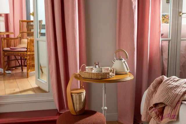 جناح جونيور كلاسيكي، Hotel Le Lavoisier 7/7