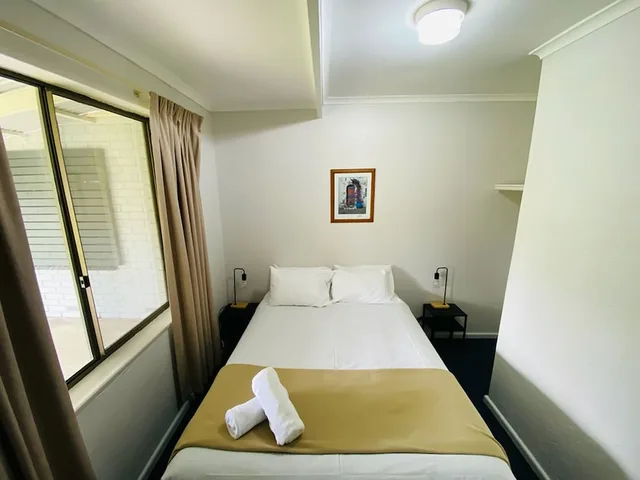 2 Bedrooms, Motel, Standard, 2 Double Beds، Victor Harbor Holiday & Cabin Park 1/3