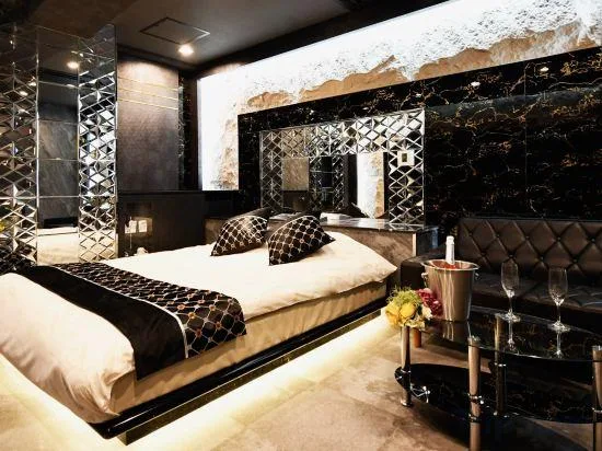 Standard, Hotel Gran Villa 1/1